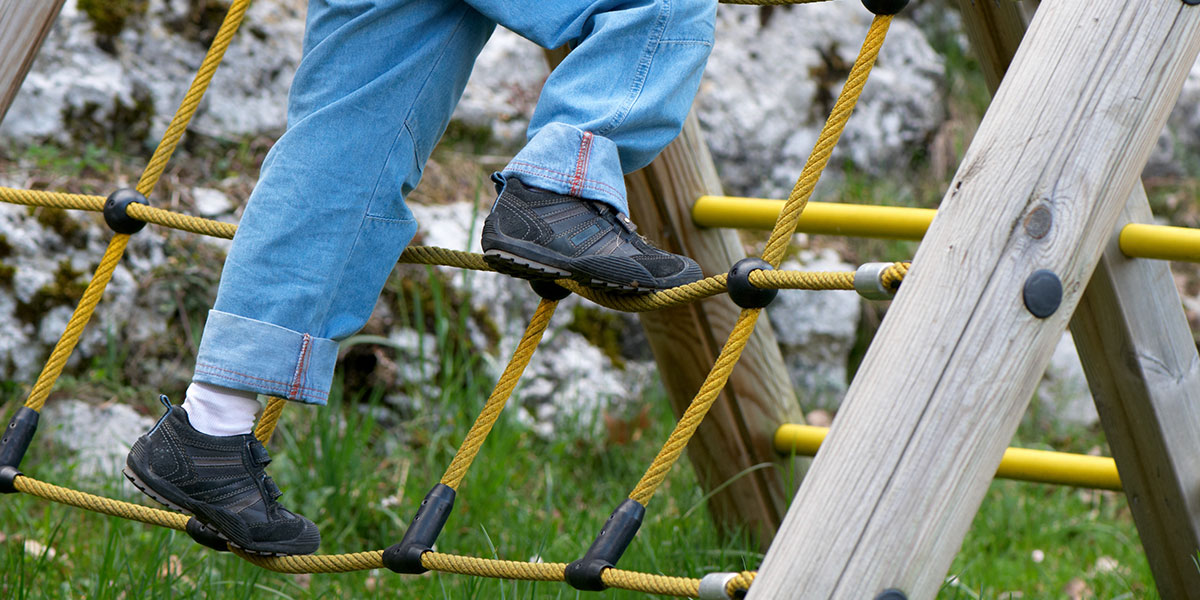 playground-climbing-net